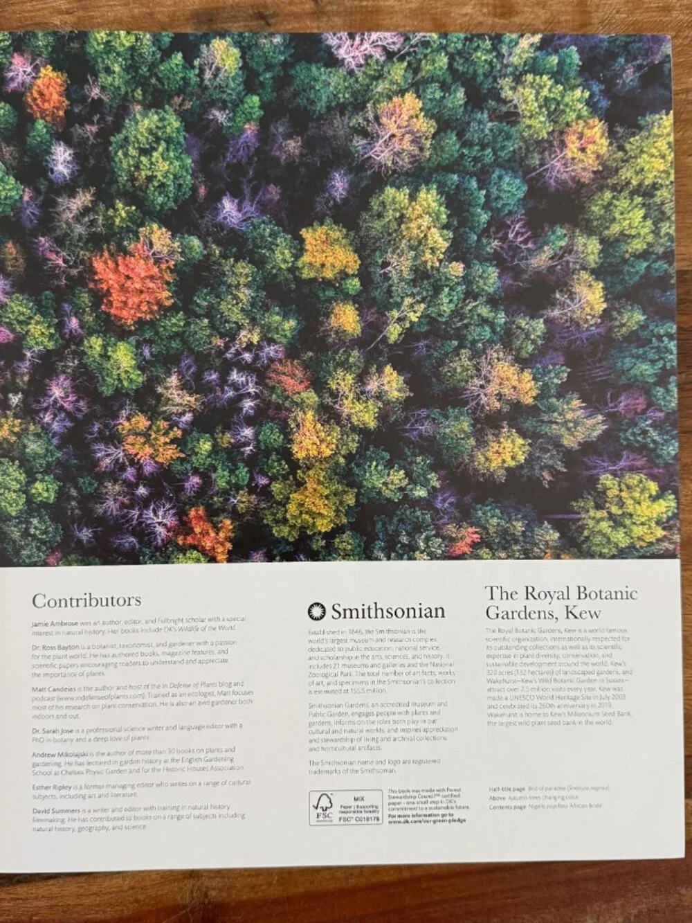 NWOT Smithsonian The Science of Plants Exclusive Edition Hardcover‎ Book